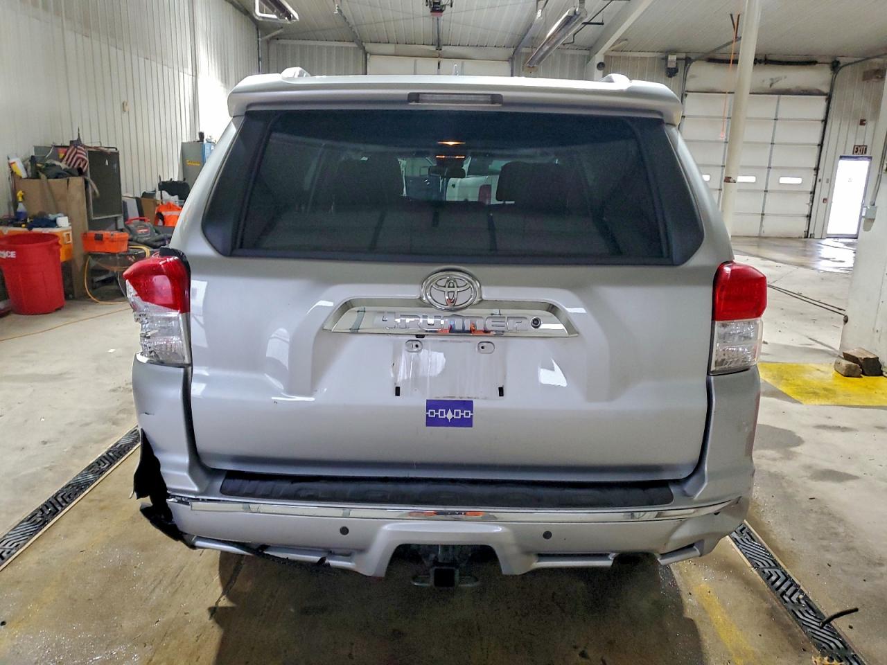 Toyota 4Runner Sr5 Image 2