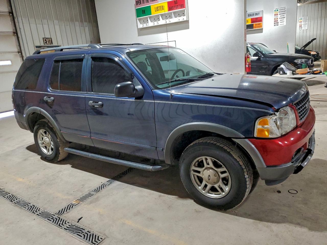 Ford Explorer Xls Image 3