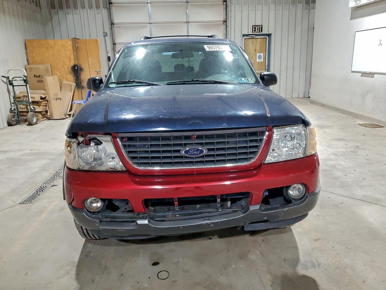 Ford Explorer Xls Image 6