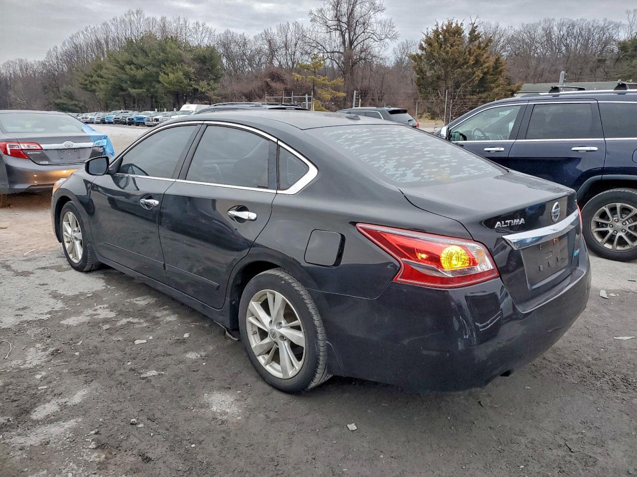 Nissan Altima 2.5 Image 2