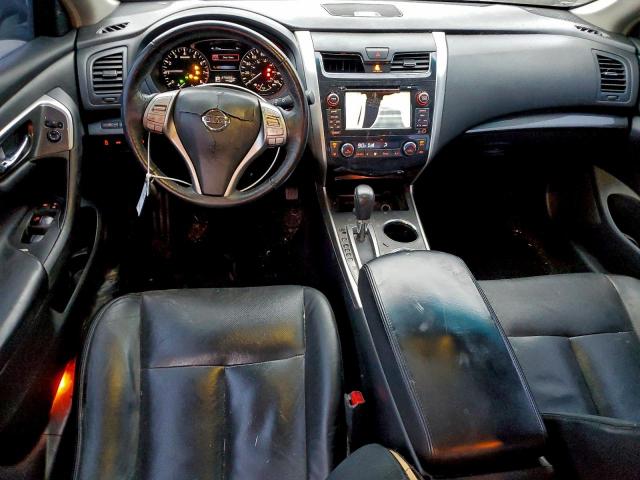 Nissan Altima 2.5 Image 11