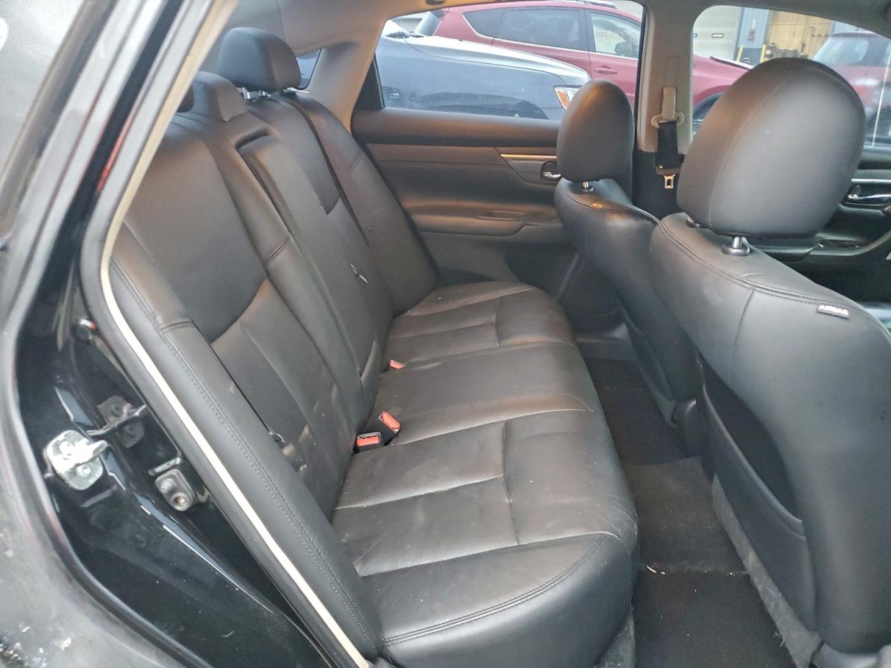 Nissan Altima 2.5 Image 7