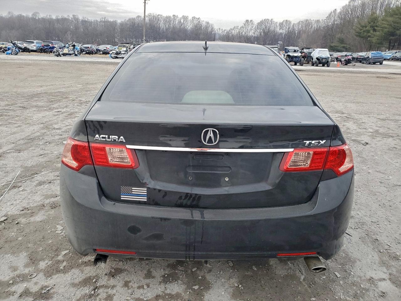 Acura TSX Image 10