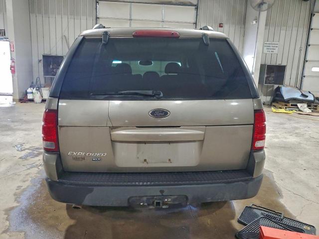 Ford Explorer Xlt Image 5