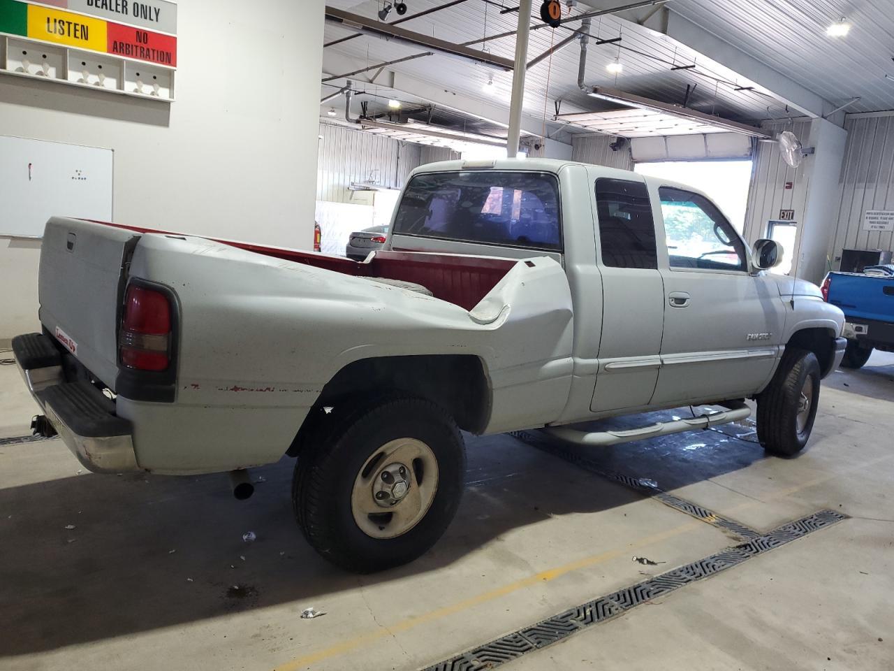 Dodge Ram 1500 Image 2