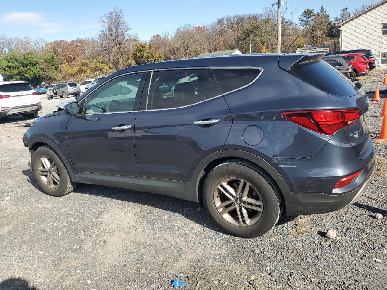 Hyundai SANTA FE Image 4