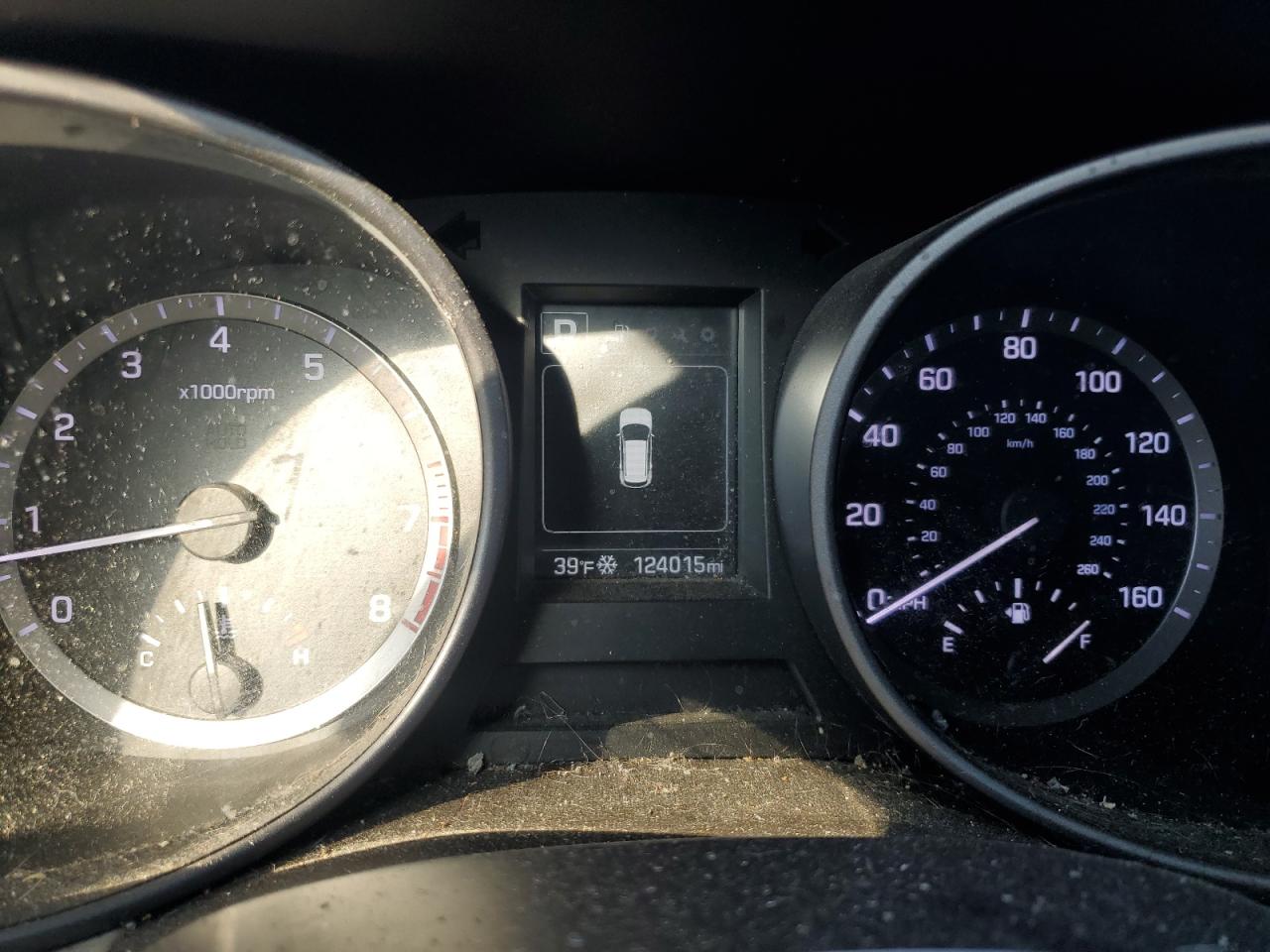 Hyundai SANTA FE Image 2