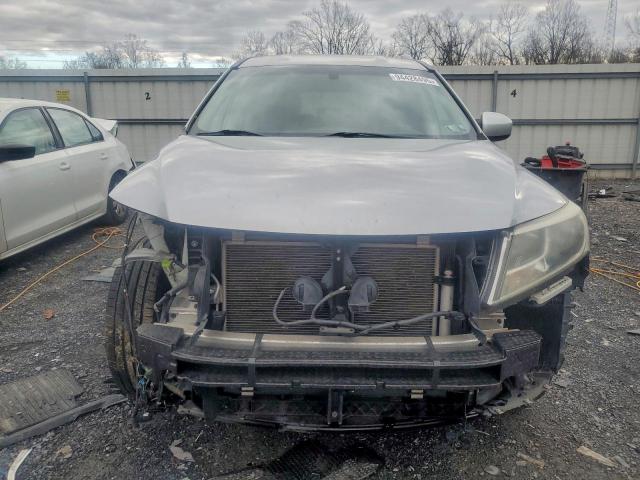 Nissan Pathfinder S Image 11