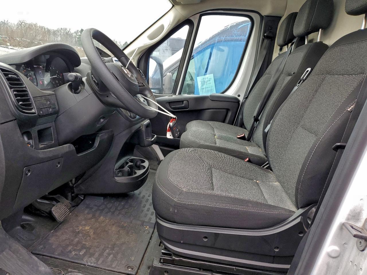 Ram Promaster 2500 High Image 6