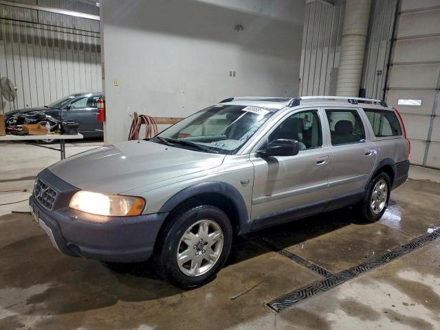  Salvage Volvo XC70