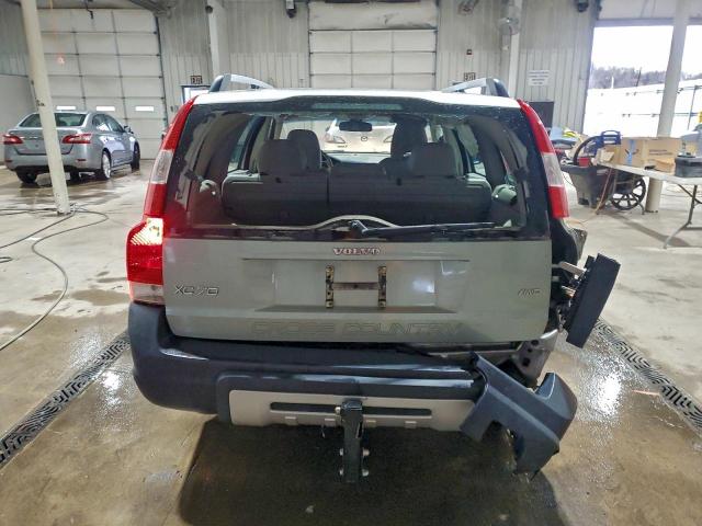 Volvo XC70 Image 4