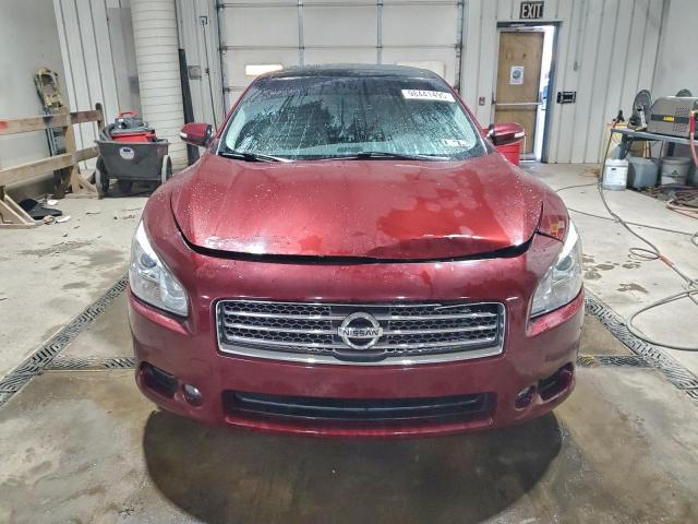 Nissan Maxima S Image 3