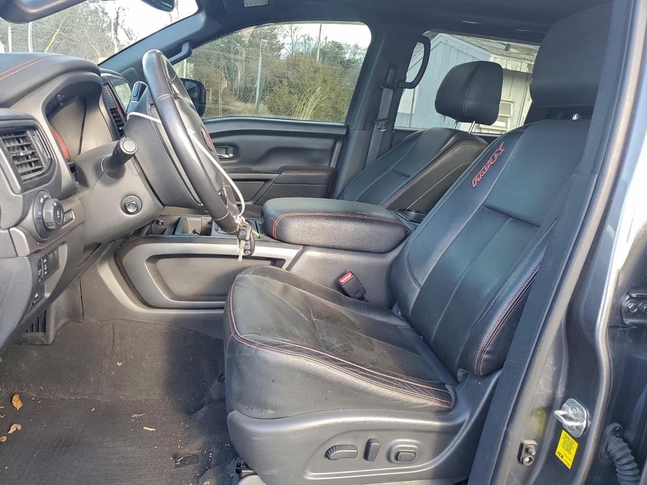 Nissan Titan Sv Image 5