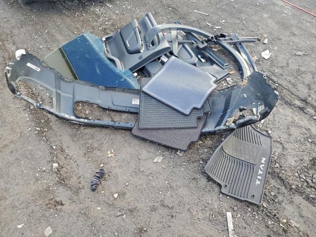 Nissan Titan Sv Image 8