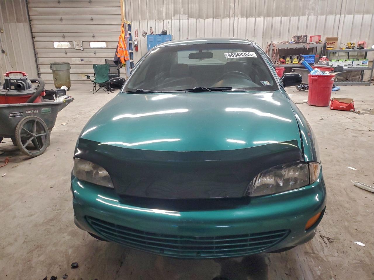 Chevrolet Cavalier Image 2