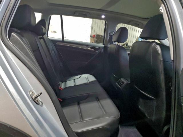 Volkswagen Golf S Image 13