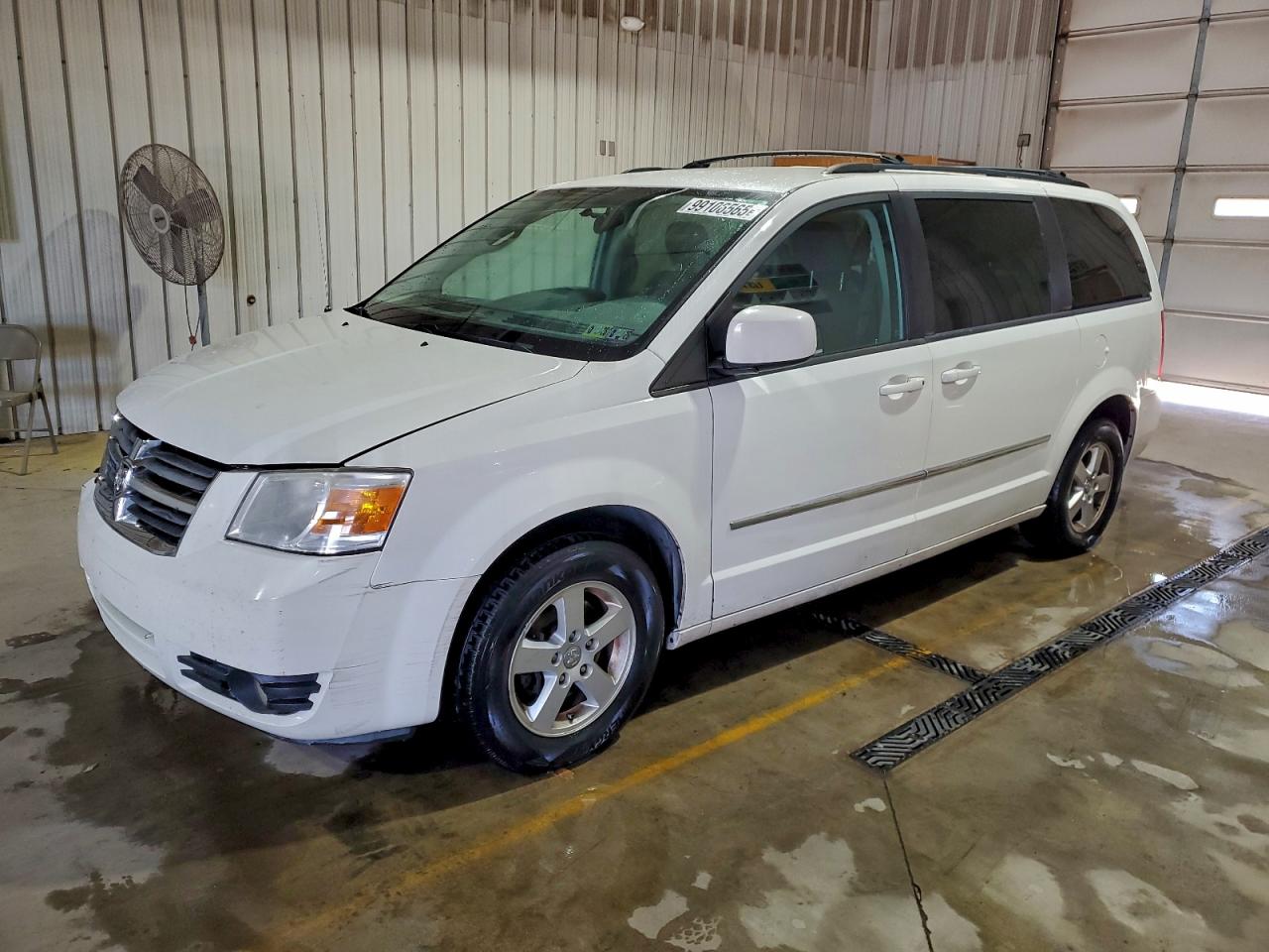 Dodge Caravan Sxt Image 1