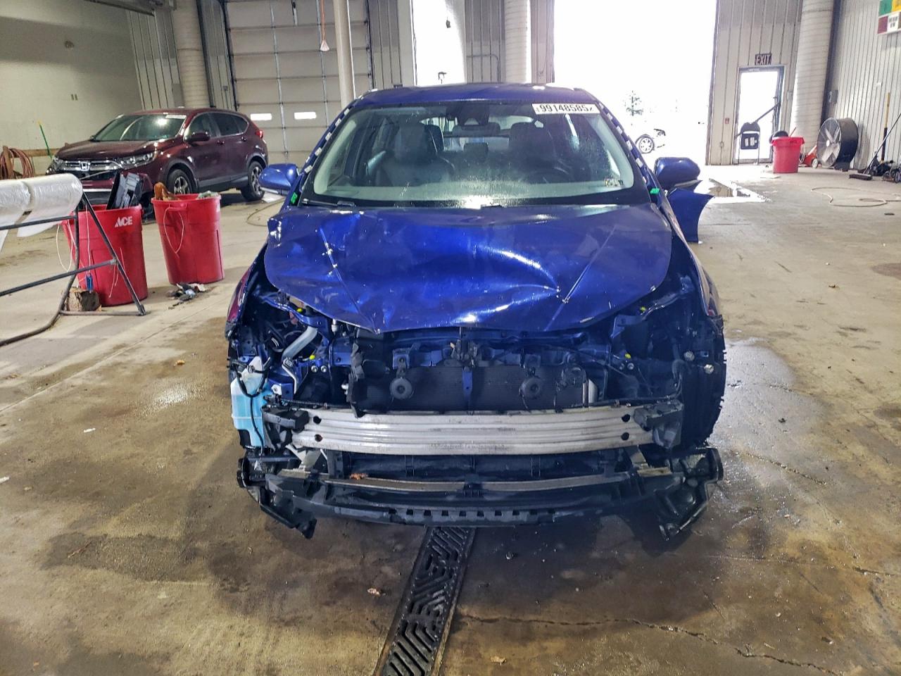 Toyota Prius Image 6