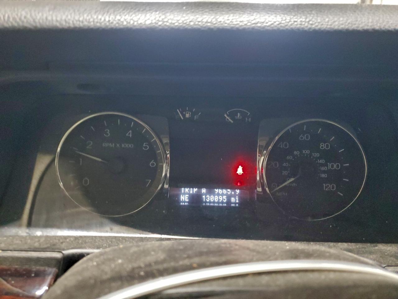 Lincoln Zephyr Image 8