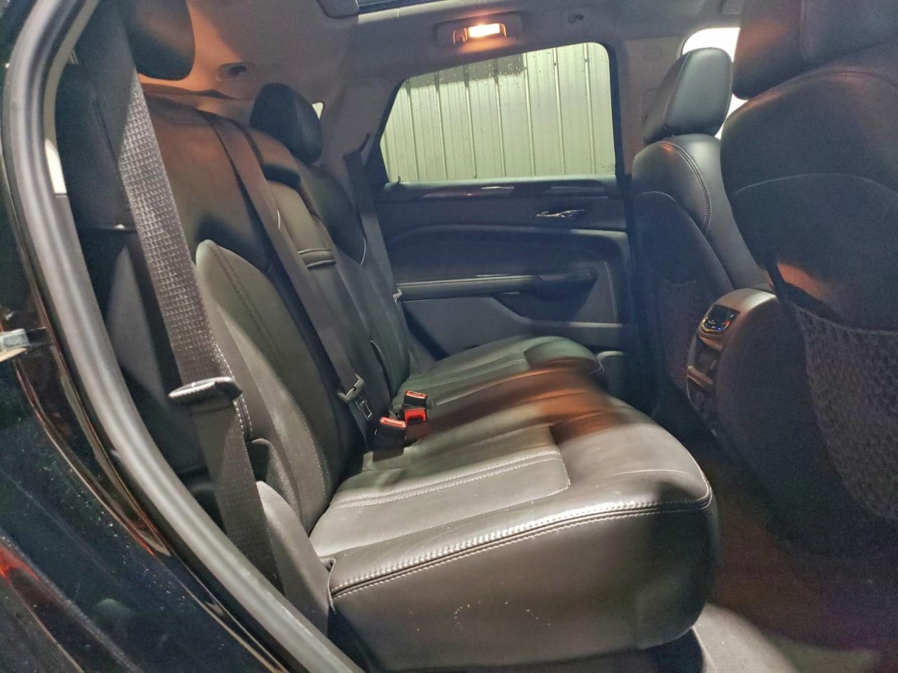 Cadillac SRX Premium Collection Image 13