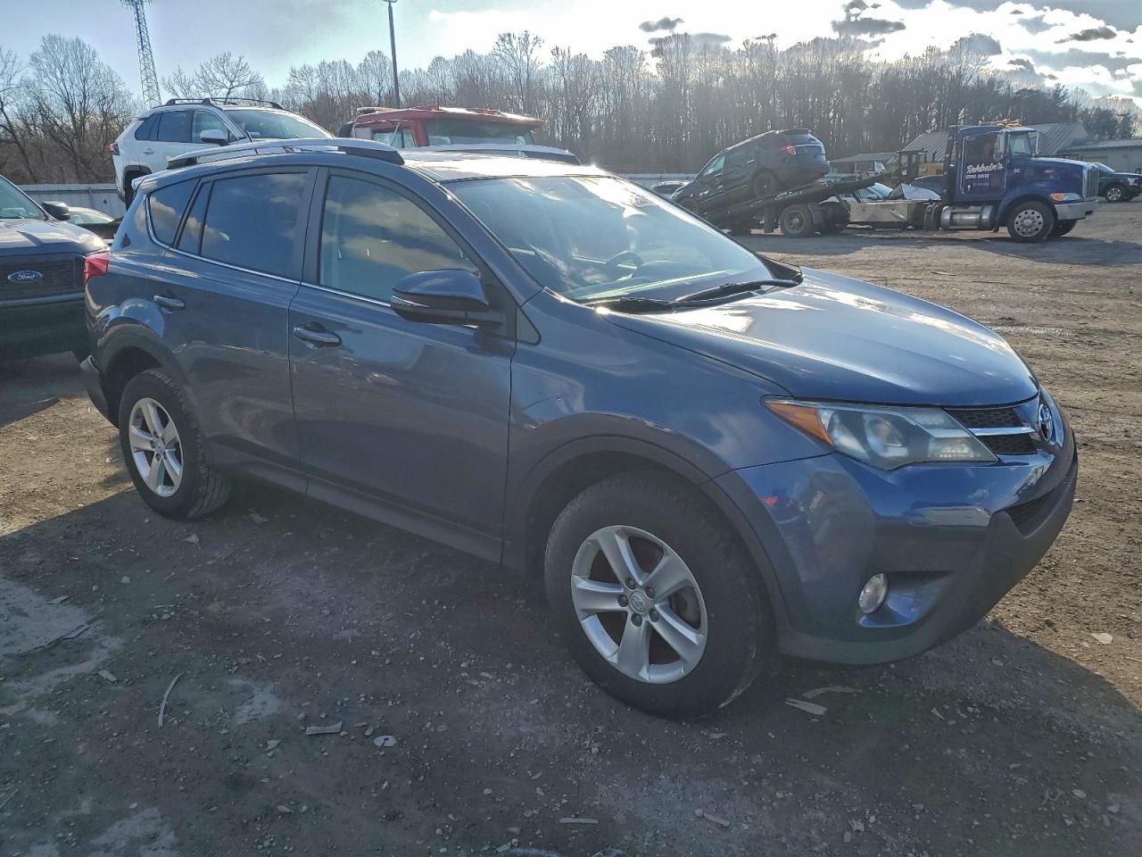 Toyota RAV4 Xle Image 5