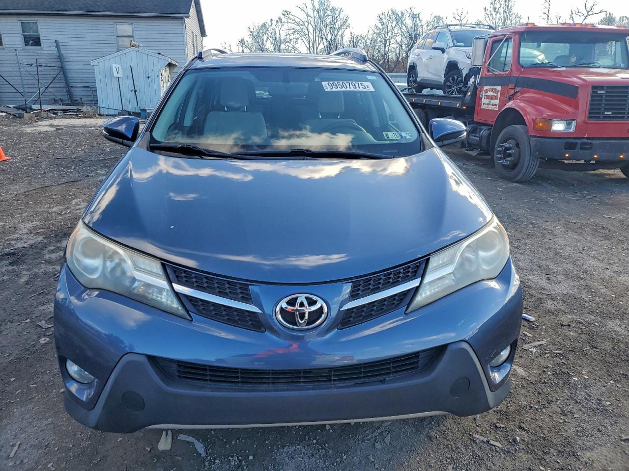 Toyota RAV4 Xle Image 12