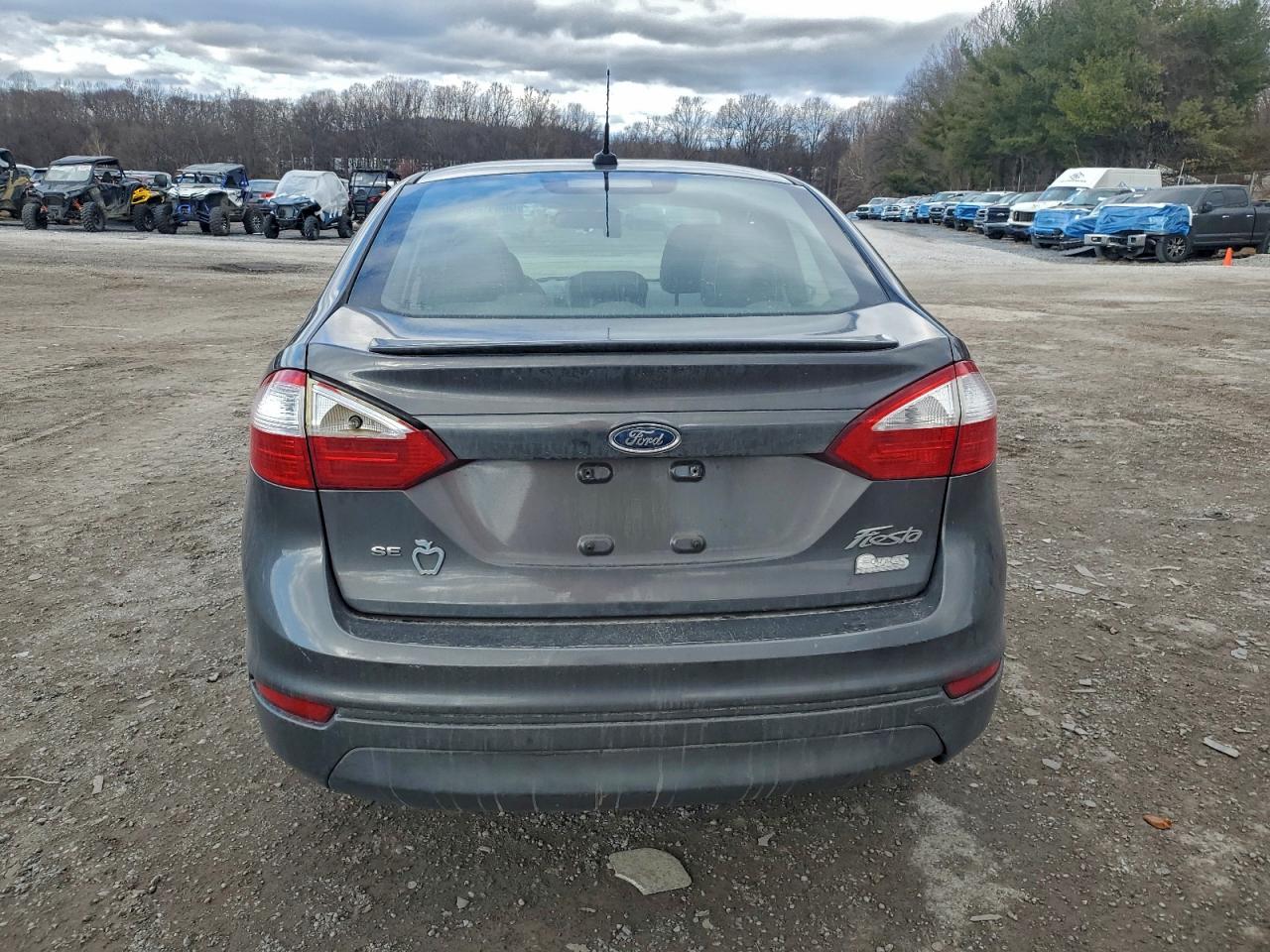 Ford Fiesta Se Image 8