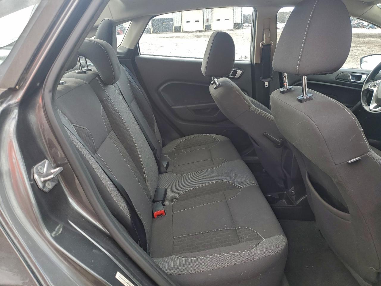 Ford Fiesta Se Image 9