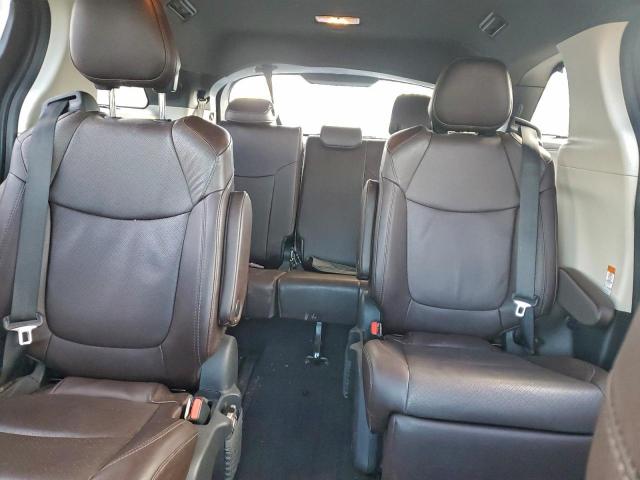 Toyota Sienna Limited Image 13