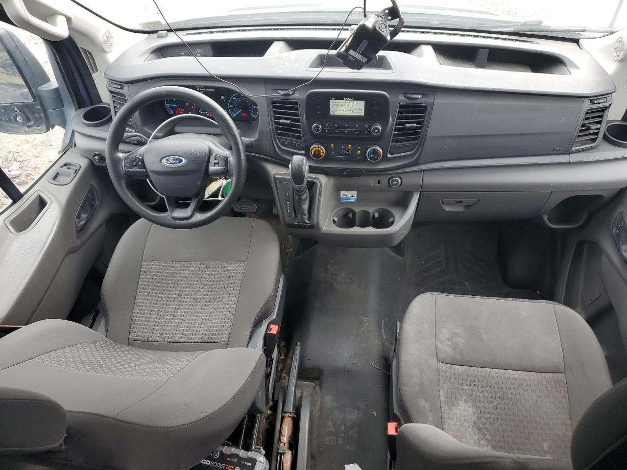 Ford Transit T-250 Image 13