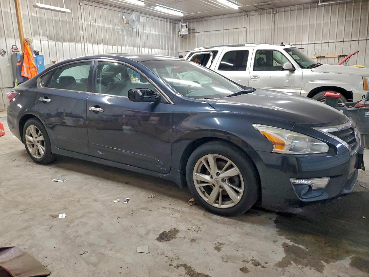 Nissan Altima 2.5 Image 9