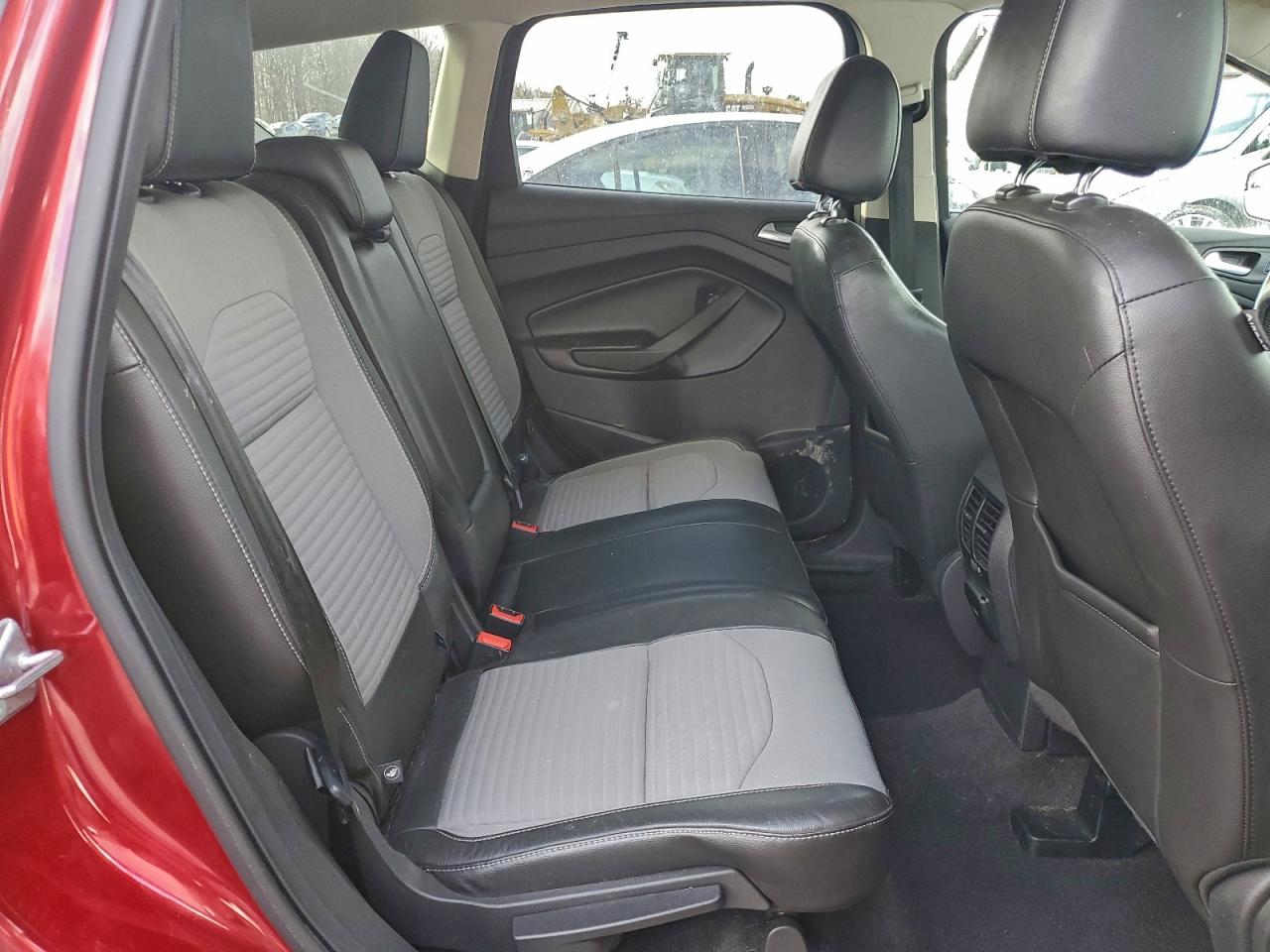 Ford Escape Se Image 9