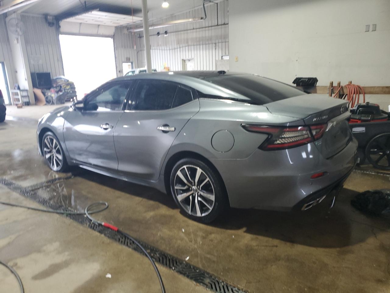 Nissan Maxima Sl Image 4