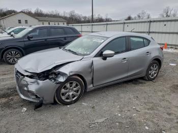  Salvage Mazda 3