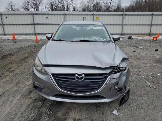 Mazda 3 Sport Image 2