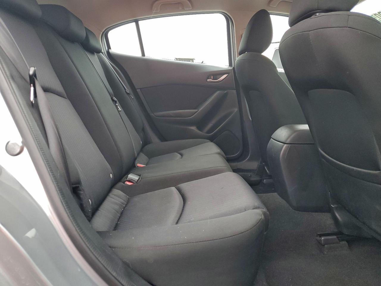 Mazda 3 Sport Image 11