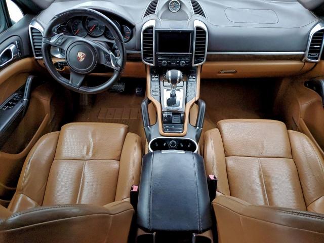 Porsche Cayenne Image 4