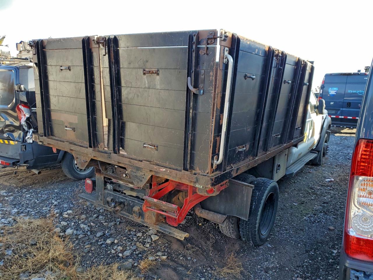 Ford F-450 Super Duty Image 13