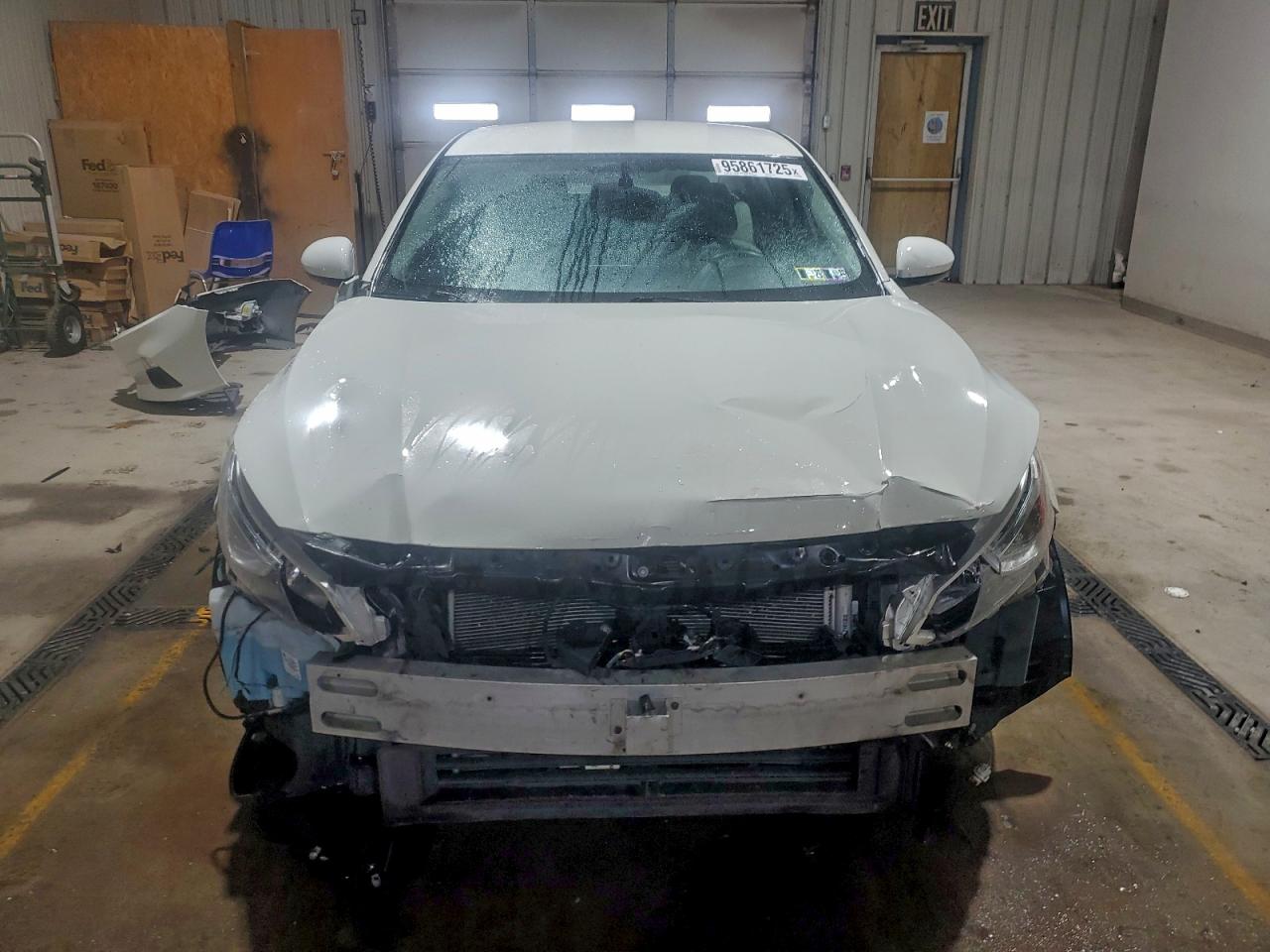 Nissan Altima S Image 5