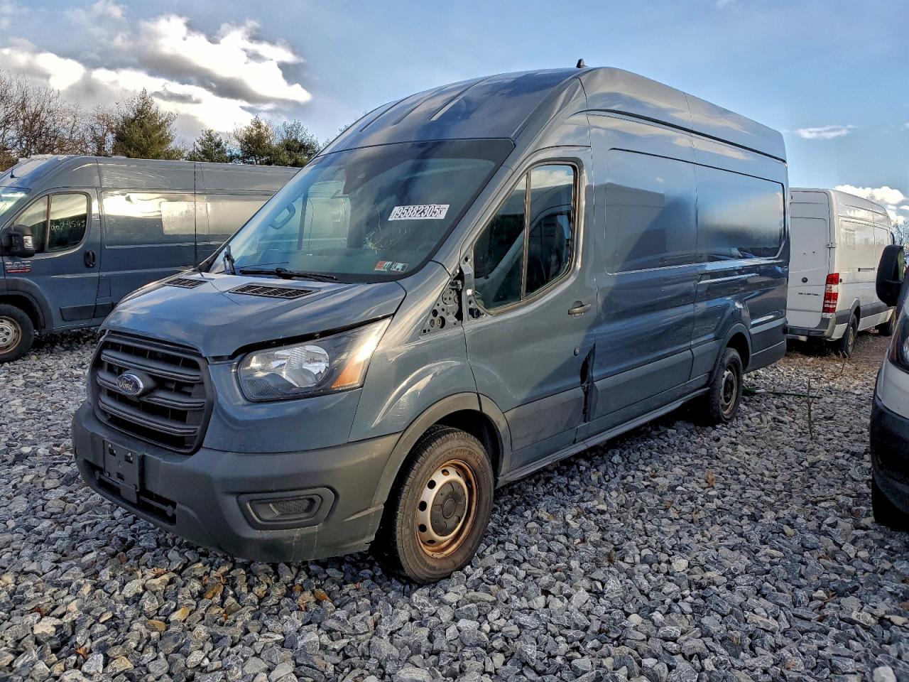 Ford Transit T-250 Image 1