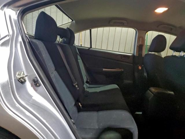 Subaru Impreza Image 8