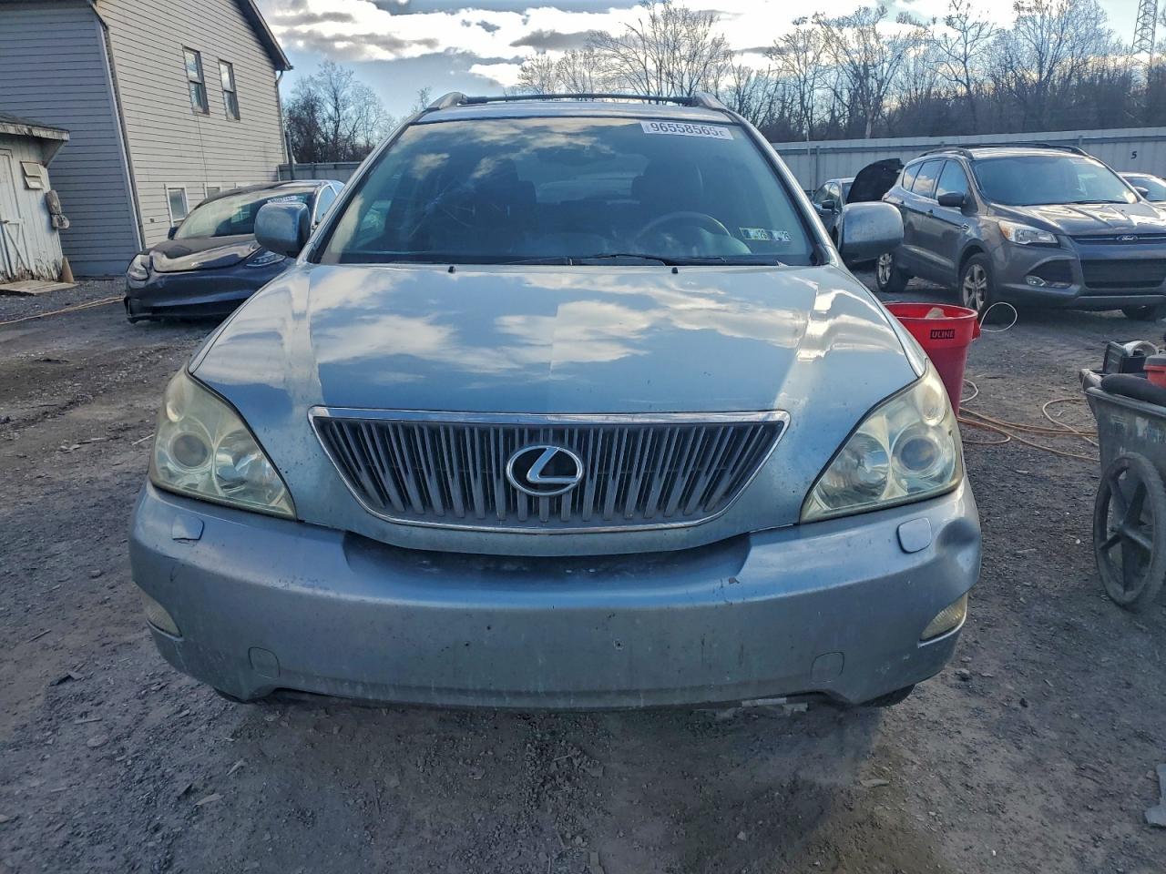 Lexus RX 330 Image 7