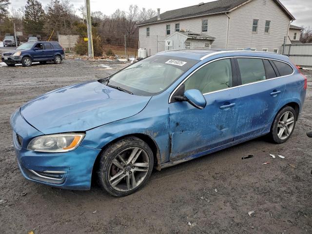  Salvage Volvo V60