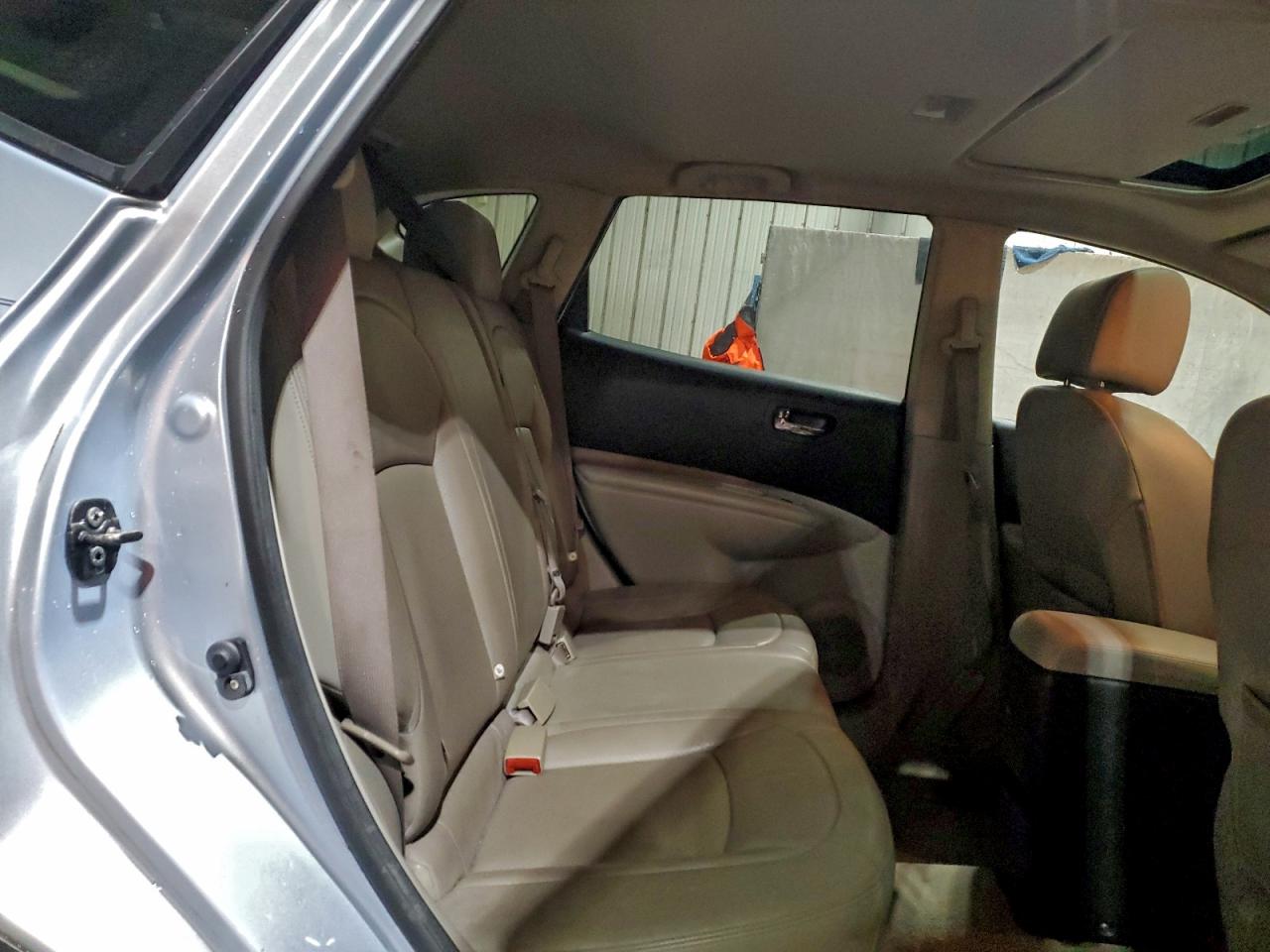 Nissan Rogue S Image 10