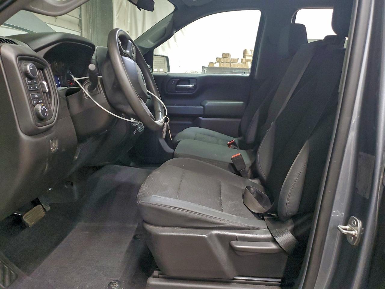 Chevrolet Silverado K1500 Trail Boss Custom Image 2