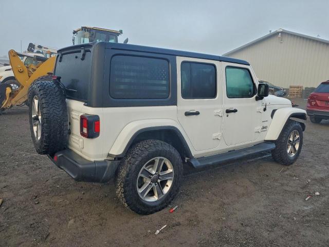Jeep Wrangler Sahara Image 8