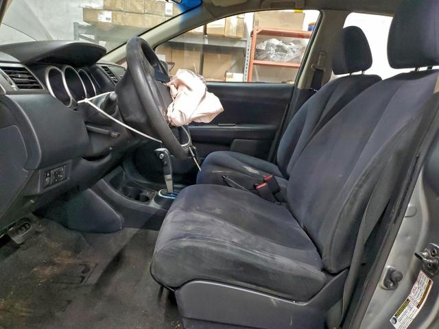 Nissan Versa S Image 2