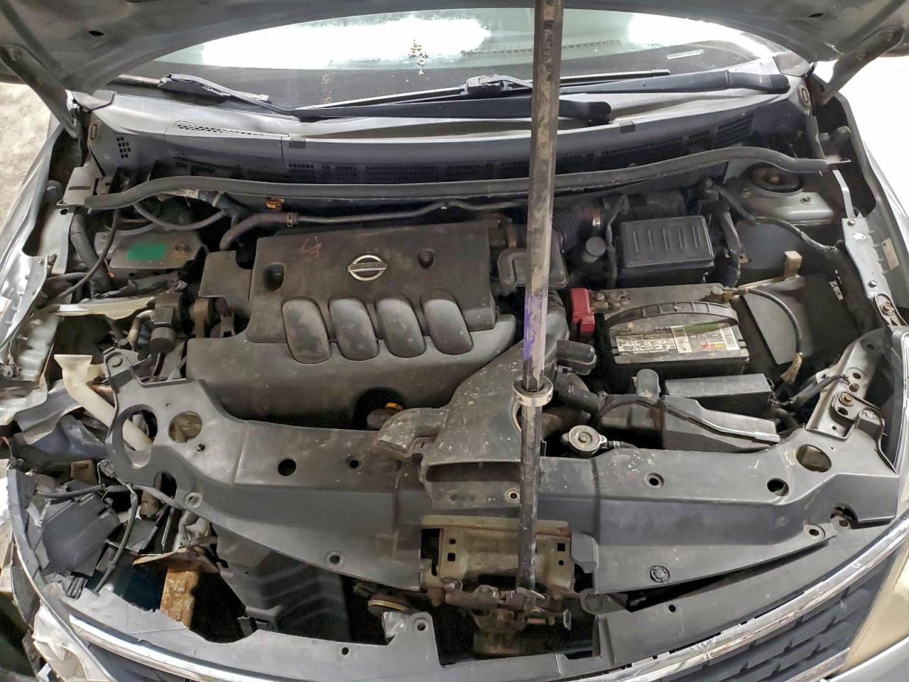 Nissan Versa S Image 12