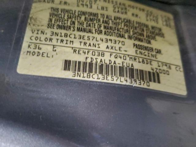 Nissan Versa S Image 7