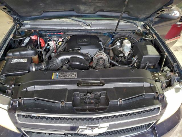 Chevrolet Suburban K1500 Ls Image 12